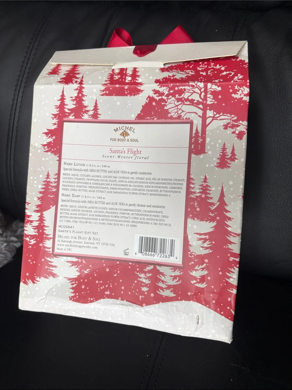 Michel Design Works Santa's Flight Hand & Body Set - Red
